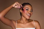 Blush Stick Flawless Stay Tono "Burgundy Blush” Beauty Creations - Imagen 3