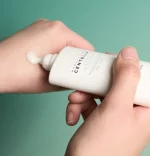 Tea -Trica Sun Milk Protector Solar SPF 50+ (Piel Acneica) 50mL - SKIN1004 - Imagen 3