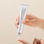 Tranexamic Acid + Glutatione Eye Cream 30g (Full Size) - MARY&MAY - Imagen 2