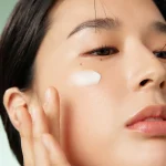 Calcium Dark Spot Eye Cream (15g) - Dr.Melaxin - Imagen 3